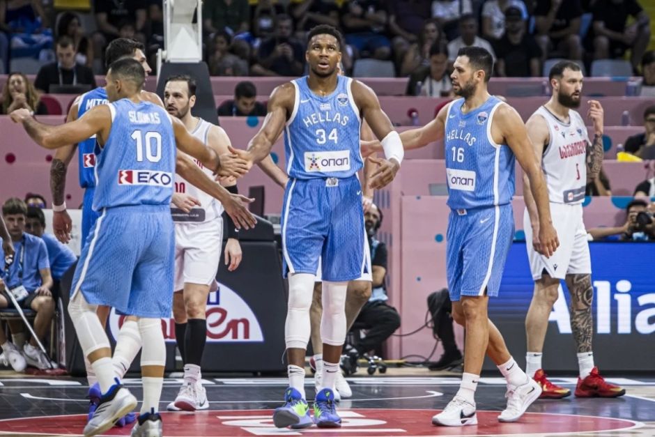 本场希腊队, 亚队, 萨纳赛 本场希腊队, 亚队, 萨纳赛